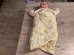 Baby speelpop in slaapzak (58 cm), Kinderen en Baby's, Ophalen of Verzenden, Gebruikt, Babypop
