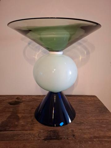Ettore Sottsass:Yemen vase 2014 beschikbaar voor biedingen