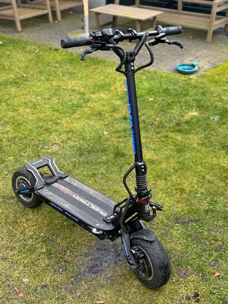 Dualtron achilleus, Vélos & Vélomoteurs, Trottinettes, Comme neuf, Step électrique (E-scooter), Enlèvement