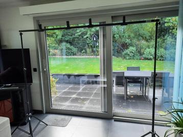 Achtergrondsysteem Falconeyes met Green Screen 6m x 3 m  beschikbaar voor biedingen