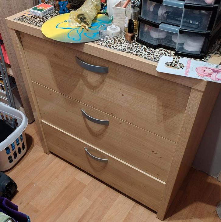 Commode, Maison & Meubles, Armoires | Commodes, Comme neuf, Chêne, 3 ou 4 tiroirs, Enlèvement