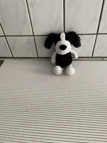 Peluche chien beschikbaar voor biedingen