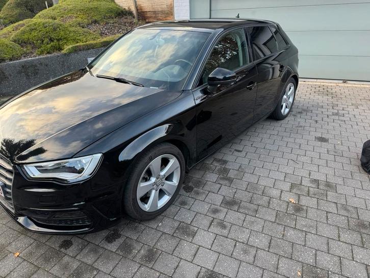 Audi a3 2015 1.6 tdi sportback zwart, Auto's, Audi, Particulier, A3, ABS, Airbags, Airconditioning, Alarm, Bluetooth, Boordcomputer