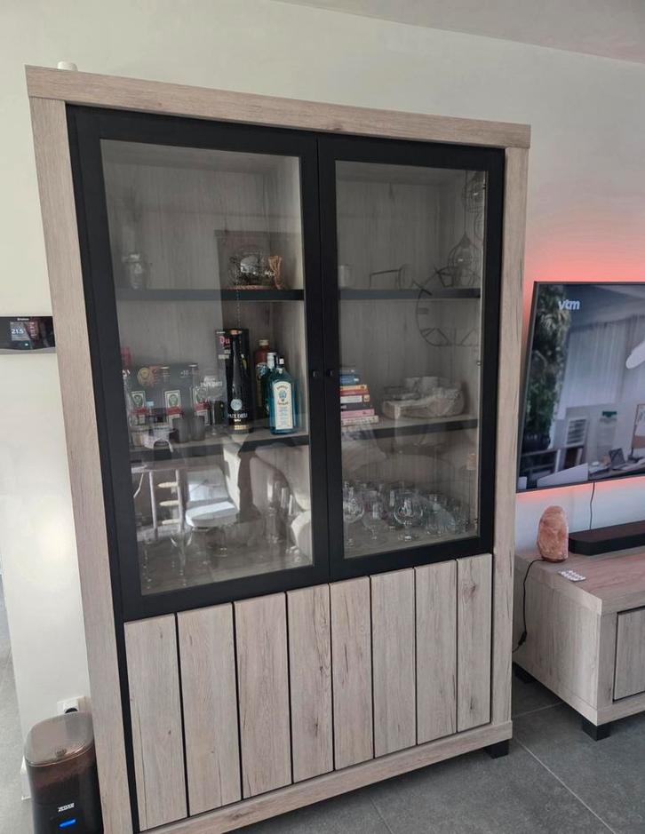 Eetkamer set en tv meubel te koop, Huis en Inrichting, Complete inboedels, Ophalen