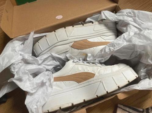 Puma Mayze Stack Wns sneakers, Kleding | Dames, Schoenen, Zo goed als nieuw, Sneakers, Wit, Ophalen of Verzenden
