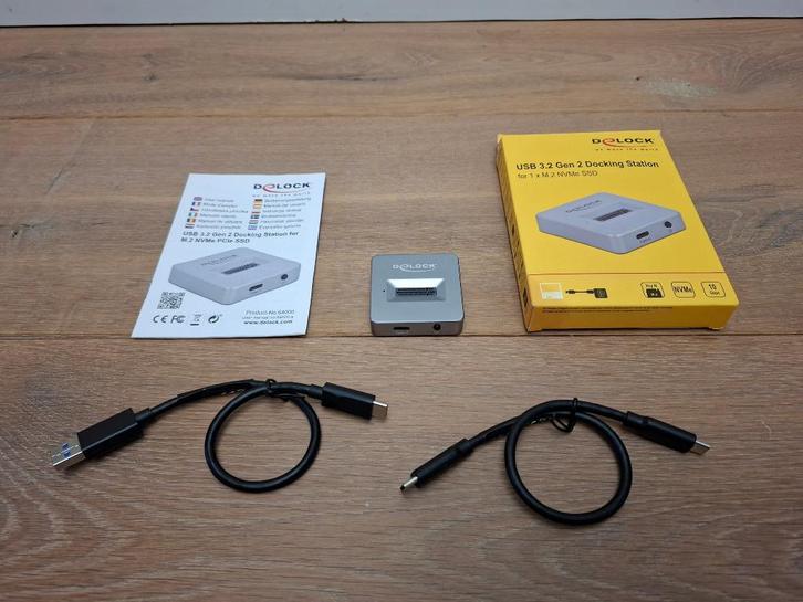 Docking Station M.2 - DeLOCK - M.2 NVMe PCIe SSD - NIEUW, Computers en Software, Harde schijven, Nieuw, Laptop, Extern, SSD, USB