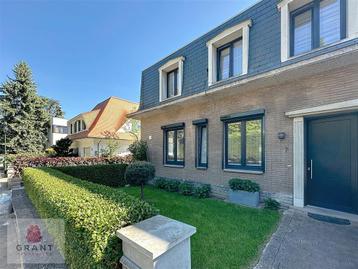 Maison à vendre à Laeken, 5 chambres beschikbaar voor biedingen