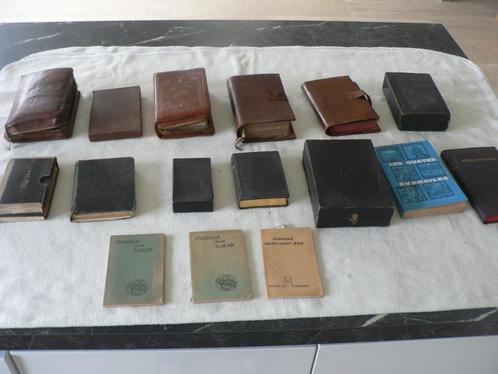 Religieuze en spirituele boeken, Antiquités & Art, Antiquités | Livres & Manuscrits, Enlèvement ou Envoi