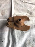 Pince ancienne sans bras. Voir les photos., Enlèvement