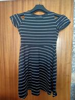 Kleedje 9-10 j, Kinderen en Baby's, Kinderkleding | Maat 134, Ophalen of Verzenden, Zo goed als nieuw