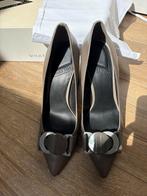 Nieuwe grijze lederen pumps, Kleding | Dames, Schoenen, Ophalen, Pumps