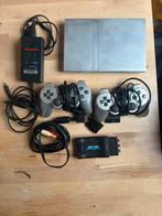 Ps2 met games, Games en Spelcomputers, Spelcomputers | Sony PlayStation 2, Ophalen, Met 2 controllers, Zilver, Slim