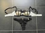 Setje BH 85B & string S, Kleding | Dames, Ondergoed en Lingerie, Ophalen of Verzenden, Setje