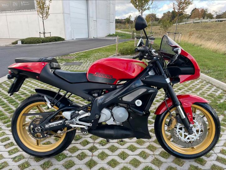 APRILLIA TUONO 125 2-takt * 2005 * origineel, Motoren, Motoren | Aprilia, Bedrijf, Sport, 11 kW of minder, 1 cilinder, Minimaal motorrijbewijs A1