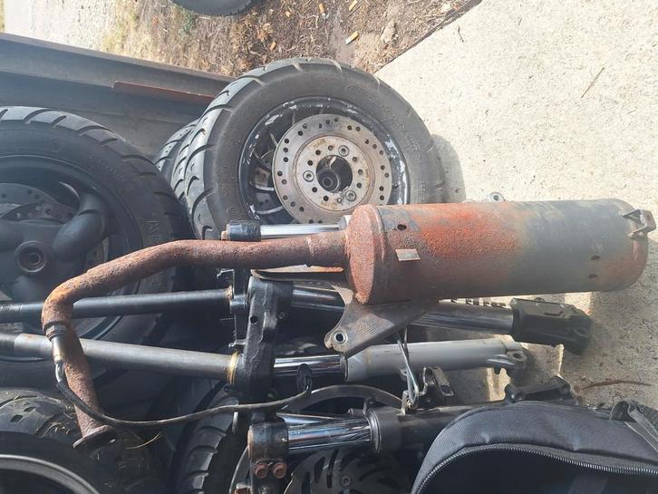 Uitlaat euro 5 neco gts btc 50cc scooter met sensor, Fietsen en Brommers, Brommeronderdelen | Algemeen, Carburateur, Ophalen of Verzenden