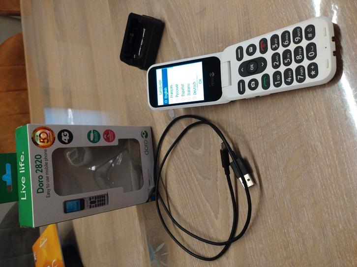 GSM - senioren - Doro 2820, Telecommunicatie, Mobiele telefoons | Nokia, Zo goed als nieuw, Overige kleuren, Ophalen