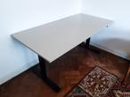 Bureau ajustable (Ikea - Trotten), Maison & Meubles, Enlèvement, Réglable en hauteur, Comme neuf, Bureau debout