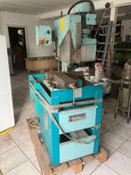 Metaalzaagmachine met goot en automatische aanslag, Enlèvement, Utilisé