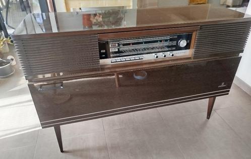 Vintage Grundig radiomeubel, Antiek en Kunst, Antiek | Tv's en Audio, Ophalen