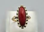 Gouden  ring met edelsteen bloedkoraal. 2024/102, Handtassen en Accessoires, Antieke sieraden, Ophalen of Verzenden, Goud, Ring