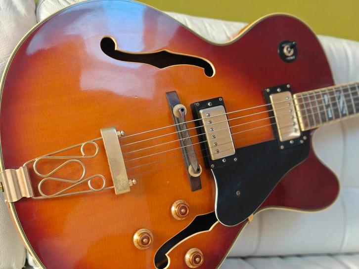 Aria Pro II - Jazz des 80's, Musique & Instruments, Instruments à corde | Guitares | Électriques, Utilisé, Hollow body, Autres marques