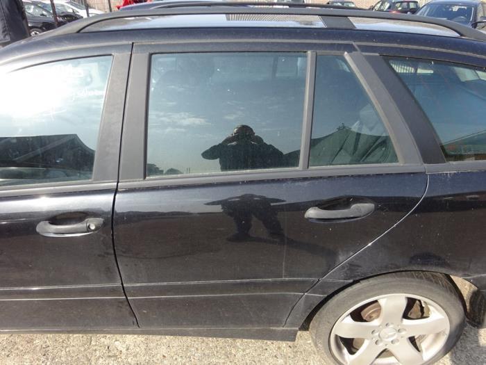 Portier 4Deurs links-achter van een Mercedes C-Klasse (197), Auto-onderdelen, Carrosserie, Deur, Mercedes-Benz, Gebruikt, 3 maanden garantie