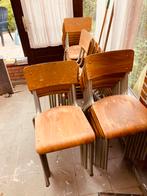 Vintage houten schoolstoelen en stapelstoelen, Antiek en Kunst, Ophalen