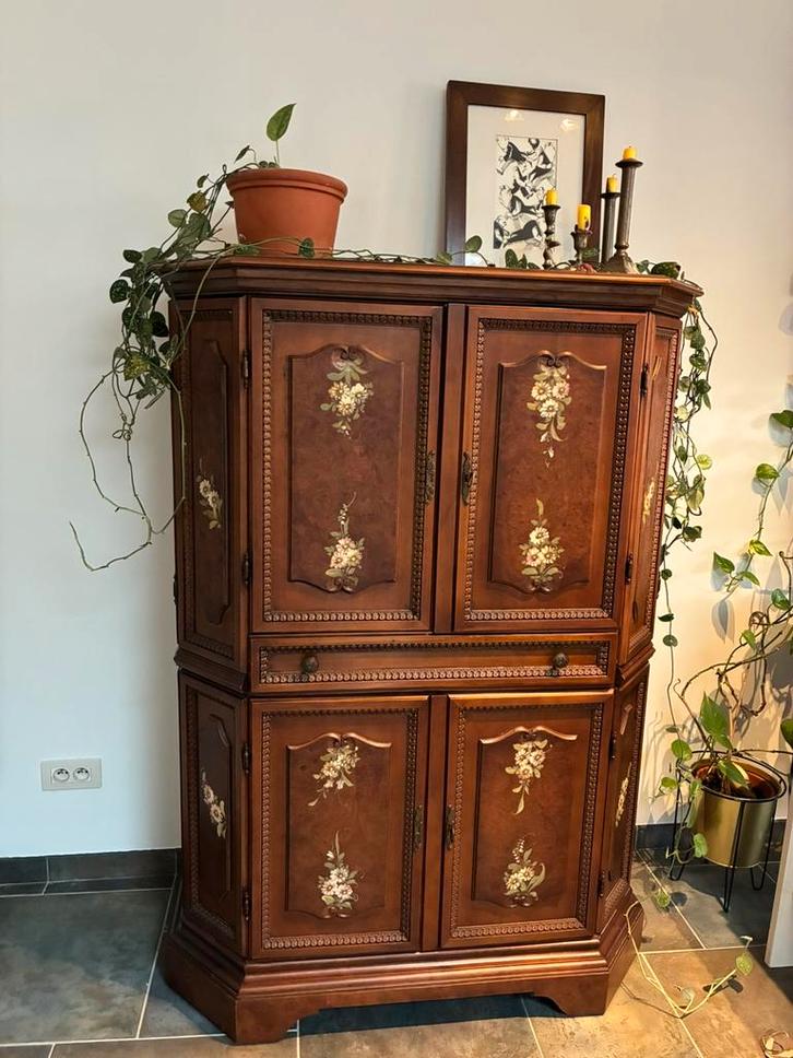 Vintage tv kast / barkast, Huis en Inrichting, Kasten | Computermeubels, Zo goed als nieuw, Ophalen