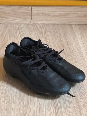 Adidas voetbalschoenen beschikbaar voor biedingen