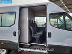 Iveco Daily 40C18 3.0L Automaat Dubbel Cabine L2H2 Euro6 Air, Auto's, Automaat, Gebruikt, Euro 6, 4 cilinders