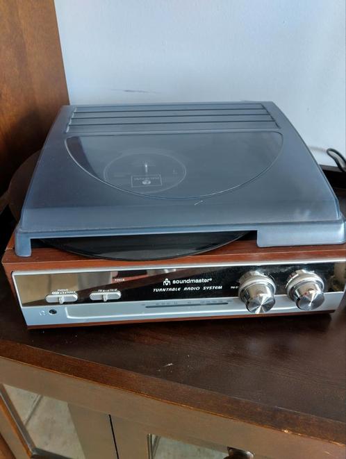 Soundmaster platenspeler met radio, TV, Hi-fi & Vidéo, Tourne-disques, Utilisé, Tourne-disque, Enlèvement