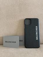 Balenciaga - Leather iPhone 11 Case, Enlèvement ou Envoi, Neuf, IPhone 11, Housse ou Sac