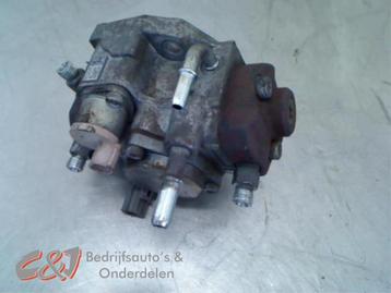 Brandstofpomp Mechanisch van een Peugeot Boxer beschikbaar voor biedingen
