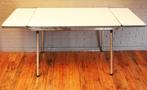 Hagelwitte Verlengbare Tafel Uit Jaren 60, Huis en Inrichting, Ophalen, Metaal, Zo goed als nieuw, Vijf personen of meer