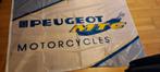 nog nieuwe vlag van Peugeot MTC Motorcycles, Verzamelen, Merken en Reclamevoorwerpen, Verzenden, Nieuw, Reclamebord
