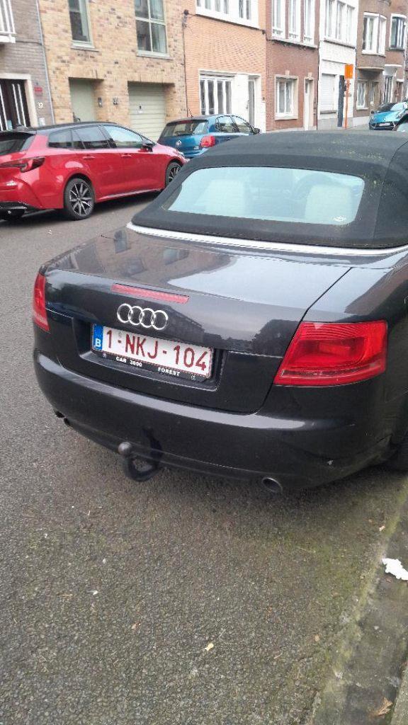 Audi A4 Cabrio 1.8T – Zwart metallic, crème ledereninterieur, Auto's, Audi, Particulier, A4, ABS, Airbags, Boordcomputer, Centrale vergrendeling