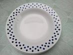 GRATIS: polkadot diepe borden, Huis en Inrichting, Nieuw, Ophalen of Verzenden, Bord(en), Overige stijlen