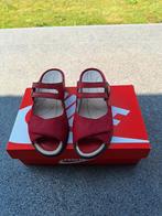 Classic walker dames rood maat 5 1/2 (38,5), Ophalen of Verzenden, Zo goed als nieuw, Rood