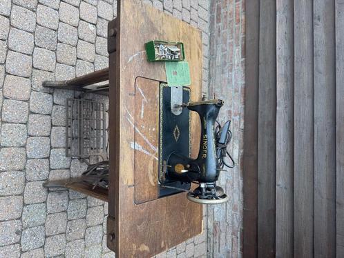 Vintage Singer 15K88 pedaalnaaimachine – decoratief of voor, Antiek en Kunst, Antiek | Naaimachines, Ophalen