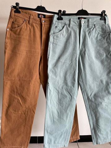 2 identieke broeken shorts - bruin - groen - Dickies - W30