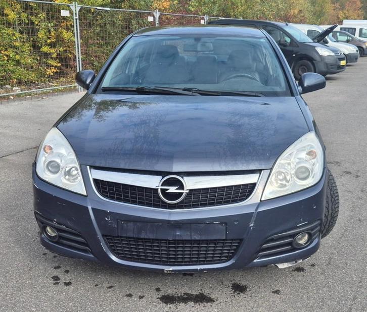 Opel vectra 2008 191.000km 0466.22.97.96, Auto's, Opel, Bedrijf, Vectra, ABS, Achteruitrijcamera, Adaptive Cruise Control, Airbags