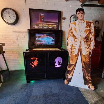 Mooie digitale jukebox in vintage Wurlitzer kabinet, koopje beschikbaar voor biedingen