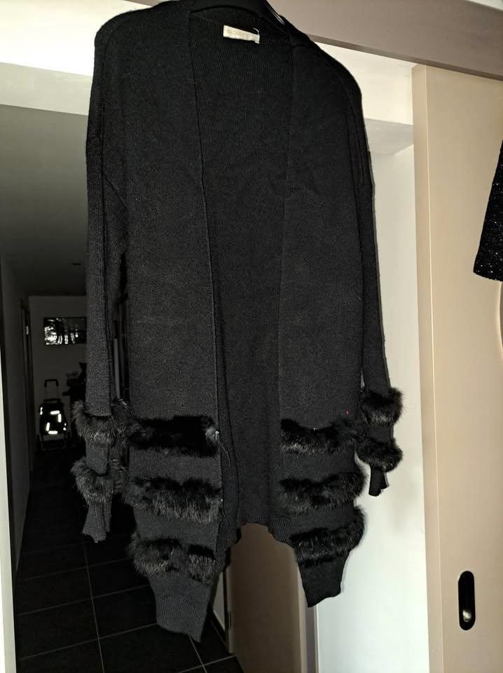 Exquiss's Paris, cardigan, mt M/L, Vêtements | Femmes, Pulls & Gilets, Comme neuf, Taille 38/40 (M), Noir, Enlèvement ou Envoi