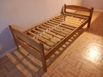 Eenpersoonsbed + verstelbaar onderstel + grenen dressoir, Huis en Inrichting, Slaapkamer | Bedden, Ophalen, Verstelbaar, 90 cm
