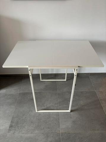 IKEA wit klaptafel 48/92cm x 60cm beschikbaar voor biedingen