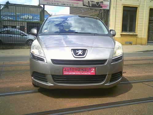 PEUGEOT 5008 1600CC DIESEL 2011 TRES PROPRE, Auto's, Peugeot, Bedrijf, Te koop, ABS, Adaptive Cruise Control, Airconditioning