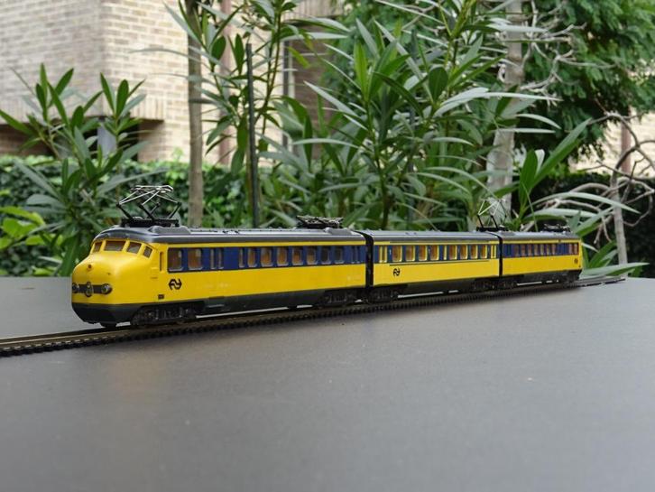 Nederlandse treinset - Lima - HO, Hobby en Vrije tijd, Modeltreinen | H0, Zo goed als nieuw, Treinset, Gelijkstroom, Lima, Analoog