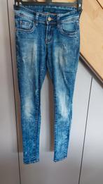 Jean troué 34, Vêtements | Femmes, Jeans, Enlèvement ou Envoi, Porté