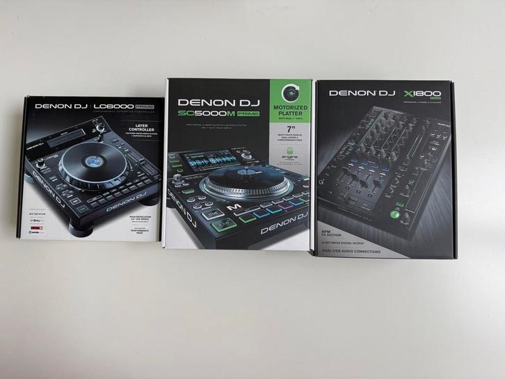 DENON DJ (sc5000m, lc6000, x1800, flightcases), Muziek en Instrumenten, Dj-sets en Draaitafels, Zo goed als nieuw, Denon, Ophalen