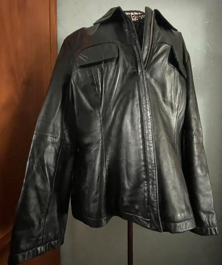 Mooi echt lederen jacket met ritssluiting 42, Kleding | Dames, Jassen | Winter, Zo goed als nieuw, Maat 42/44 (L), Zwart, Ophalen of Verzenden